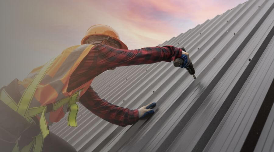 Professional gutter cleaning in Bradford, ME